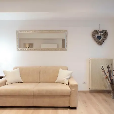& Cozy Venedik
