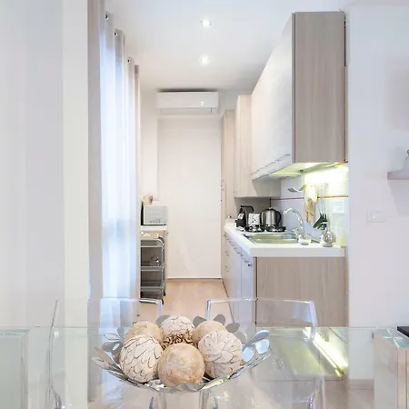 Apartment & Cozy Venice